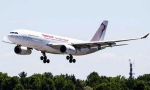 تقييم خدمات النقل الجوي المسداة من قبل مجمع الخطوط التونسية وديوان الطيران المدني والمطارات