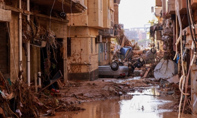 الصليب الأحمر يحذر من خطر الذخائر غير المنفجرة في درنة الليبية