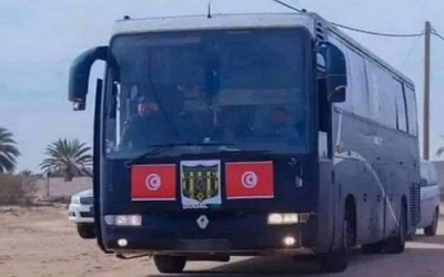 بسبب حملها مواد مهربة:  ايقاف حافلة اتحاد بن قردان