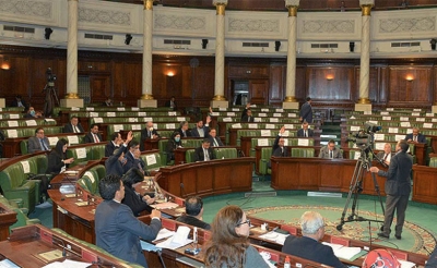 جلسة المصادقة على توفيض رئيس الحكومة: 178 نعم، والفخفاخ يحذّر من أسبوع الذروة ...