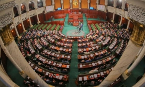 البرلمان يرد على حراك 25 جويلية.. وينفي تلقيه مطالب لسحب الوكالة من نواب بالبرلمان