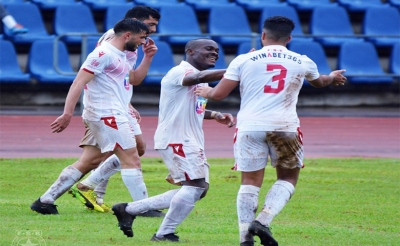 النجم الساحلي – يونغ بوفالوز (2 - 0):  النجم بثبات إلى دور المجموعات