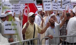 إطارات وأعوان المساجد يهددون بالتصعيد ويقررون الاحتجاج قبل شهر رمضان