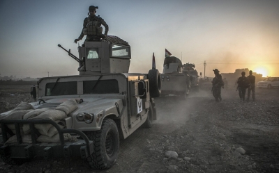 العراق:  اكتشاف مقبرة تضمّ 300 شرطي قتلهم «داعش» الإرهابي بالموصل