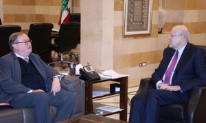 دبلوماسي فرنسي ينتقد &quot;بطء&quot; لبنان في تنفيذ إصلاحات ملحة