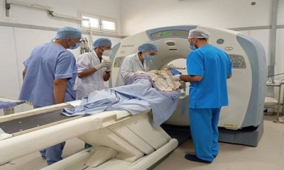 لأول مرة في سيدي بوزيد: إنقاذ مريض بتقنية دقيقة دون جراحة