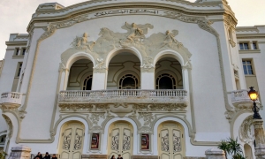 غلق المسرح البلدي