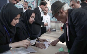 انتخابات الرئاسة الايرانية: الايرانيون يصوتون لاختيار رئيس للبلاد وتوقعات بنسبة إقبال مرتفعة