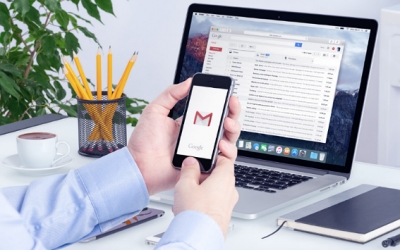 شركة “Google” ، تعلن عن ميزة ترجمة رسائل البريد الإلكتروني