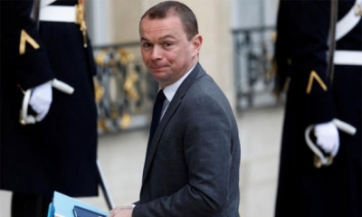 وزير العمل الفرنسي متهم بقضايا فساد في خضم أزمة إصلاح نظام التقاعد