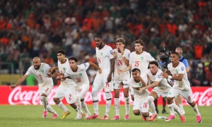 عين على المونديال  في ليلة سقوط العمالقة ... المغرب تبدع ... البرازيل بشق الأنفس و ألمانيا و هولندا يغادران