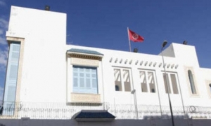 السفارة التونسية بطرابلس تدعو الجالية التونسية للحذر