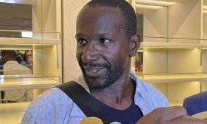 الصحافي الفرنسي دوبوا يغادر إلى باريس بعد الإفراج عنه في مالي