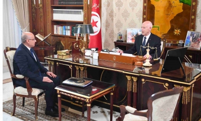 رئيس الجمهورية يجدد رفض تونس القاطع لأن تكون معبرا أو مقرّا للمهاجرين