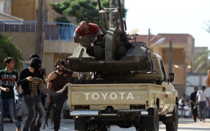 ليبيا:   الحرب الأهلية على أبواب طرابلس