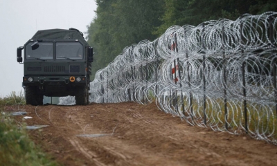 بولونيا تعزز قواتها الأمنية على الحدود مع روسيا البيضاء