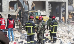 فريق إنقاذ:فريق فلسطيني يتوجه إلى سوريا وتركيا للمساهمة في عمليات إنقاد ضحايا الزلزال
