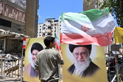 عائلات دبلوماسيين إيرانيين تغادر بيروت "مؤقتا"