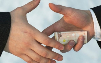 في محاولة لتخفيف الضغط عن الجلسة العامة: 77 مقترح تعديل لمشروع قانون هيئة الحوكمة الرشيدة ومكافحة الفساد أمام لجنة التوافقات