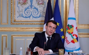 فرنسا تؤكد مواصلة تدخلها العسكري في بلدان الساحل الإفريقي: الهدف الأساسي لماكرون:«قطع رؤوس الجماعات الإرهابية»