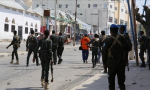 4 قتلى في تفجيرين قرب وزارة الدفاع الصومالية