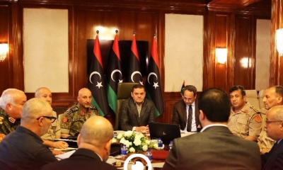 رئيس الحكومة الليبية يبحث أوضاع منتسبي المؤسسة العسكرية والتقاعد العسكري