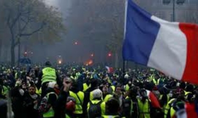 ماكرون: فرنسا ماضية قدما رغم احتجاجات إصلاح نظام التقاعد