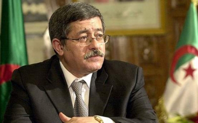 بعد 3 أشهر من تعيينه :  الرئيس الجزائري يُقيل رئيس الوزراء ويعيّن أحمد أويحيى خلفا له