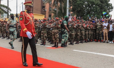 الرئيس الانتقالي في الغابون يستقبل رئيس افريقيا الوسطى