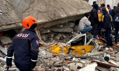 أكثر من 7000 عامل إغاثة من 61 دولة يساعدون في جهود البحث والإنقاذ في تركيا