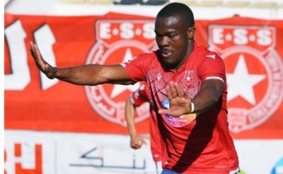 سيف عقوبات «الفيفا» مسلط مجددا على الأندية التونسية: النجم الساحلي ممنوع من الانتدابات إلى حين حل ملف كوليبالي