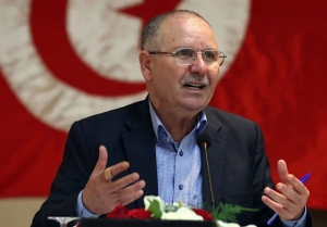 نور الدين الطبوبي يتراجع عن الاستقالة