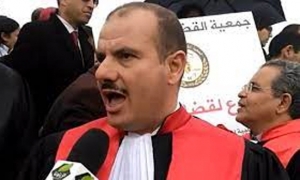 غدا:وقفة تضامنية مع رئيس جمعية القضاة