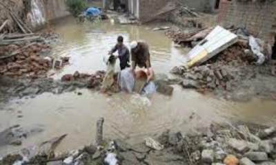مقتل 10 أشخاص بسبب زلازل وفيضانات عارمة في أفغانستان