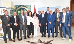 وزير الخارجية يلتقي الكفاءات التونسية العاملة بالكويت