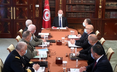 رئيس الجمهورية في اجتماع المجلس الأعلى للجيوش: تحذيرات متواصلة والتشديد على أن بعض الأحداث المتواترة مقصودة ..