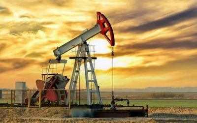 أسعار النفط تسجل أعلى مستوياتها في 9 أسابيع
