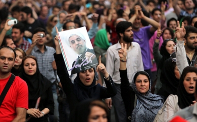 المعتدلون يستحوذون على مقاعد طهران: الانتخابات الإيرانية ورسائل الداخل والخارج