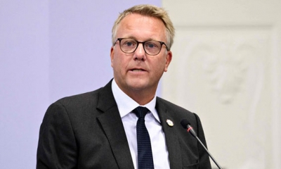 وزير الدفاع الدنماركي يدعو إلى فرض التجنيد الإلزامي على النساء