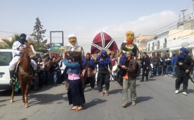 مدير المهرجان الدولي للأغنية البدوية بالفوار لطيف بن حميد: المهرجان يسعى إلى جمع الموروث الشفوي و تقديمه في شكل عروض ولوحات ..