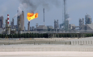 في ظل صدمة النفط وتداعياتها على تونس: انخفاض أسعار البترول عالميا إلى ما دون 60 دولارا