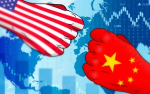 الولايات المتحدة الأمريكية تستعد لحظر الاستثمار  في بعض الشركات  الصينية