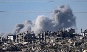 مقتل 12 فلسطينيا بغارات إسرائيلية على قطاع غزة منذ الفجر