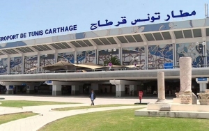 الانطلاق في أشغال تركيز حواجز بالمحطة الرئيسية لمطار تونس قرطاج لتنظيم صفوف المسافرين