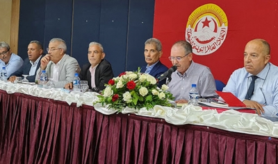 الأزمة تتعمق بين الجامعة العامة للتعليم الثانوي والمركزية النقابية ... بسبب رفضها للمؤتمر الاستثنائي غير الانتخابي : الاتحاد يتجاهل  نقابة الثانوي