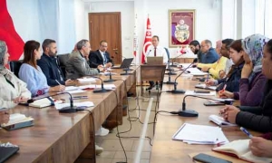 هيئة الانتخابات تؤكّد جاهزيّة الإدارة التنفيذية مركزيّا وجهويّا لتنظيم المواعيد الانتخابية المقبلة