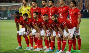 ادارة الاهلي تهدد اللاعبين بعقوبات مالية قاسية في حال الانسحاب من رابطة الابطال