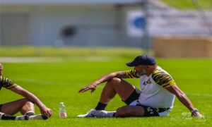 الاتحاد السعودي يسعى للاحتفاظ بمدربه البرتغالي 